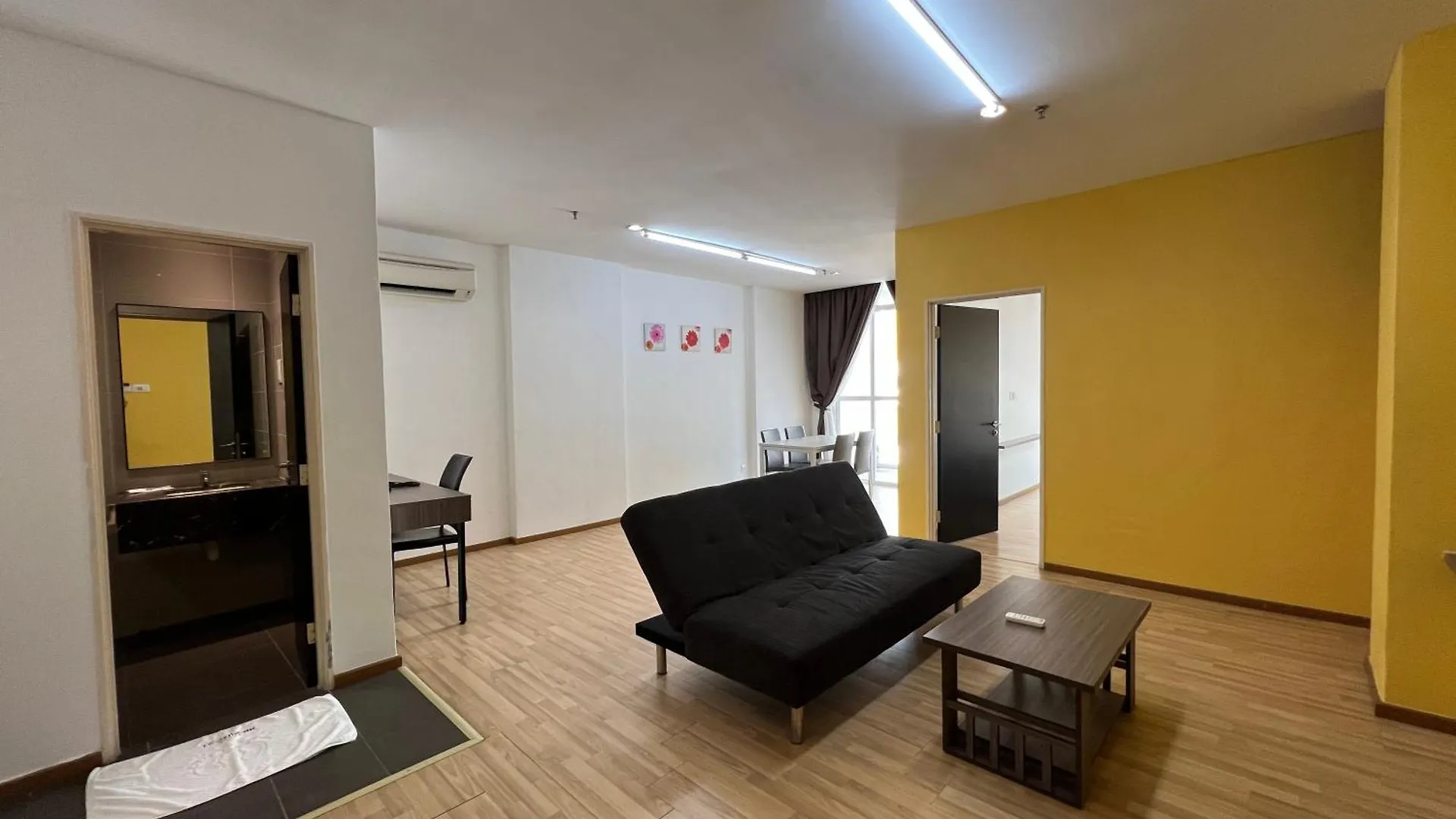 Teamwork Melaka - Entire Studio Apartment In Ayer Keroh