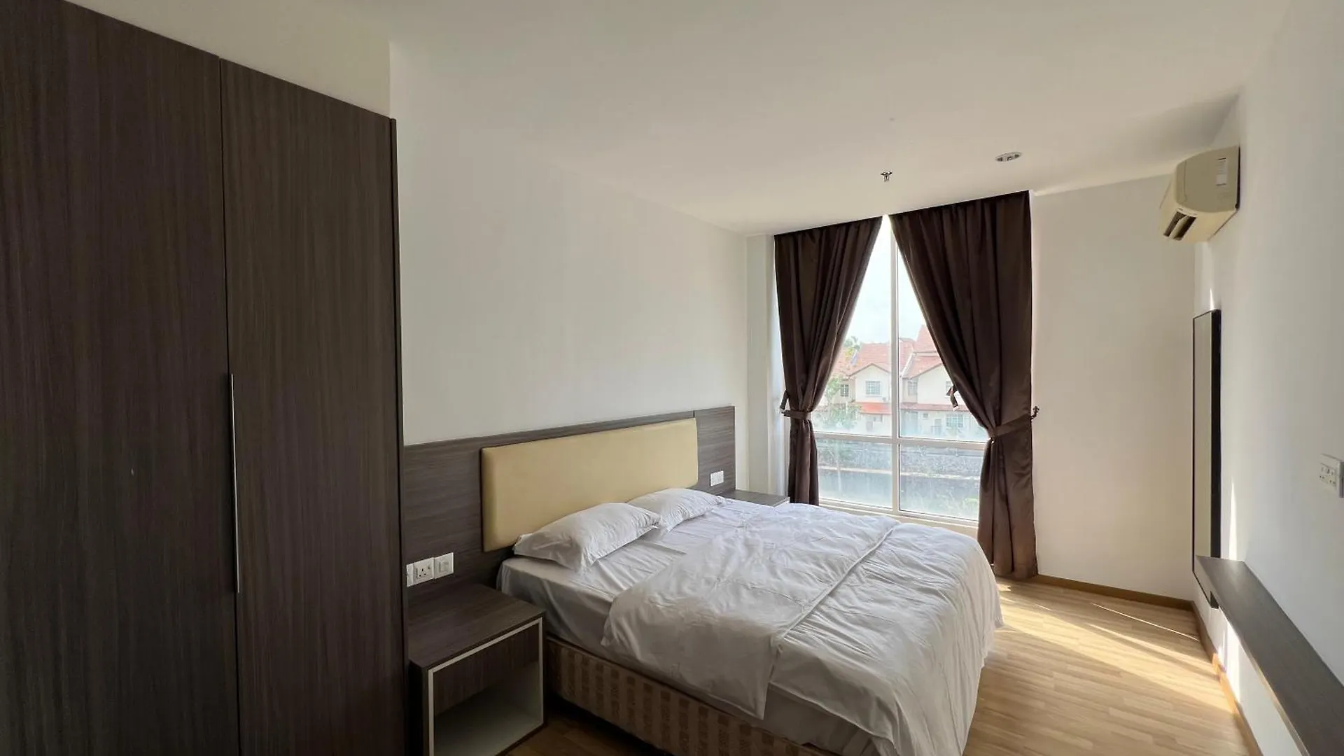Teamwork Melaka - Entire Studio Apartment In Ayer Keroh Malaysia
